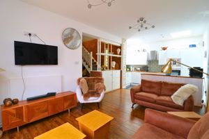 Photo 16- click for photo gallery